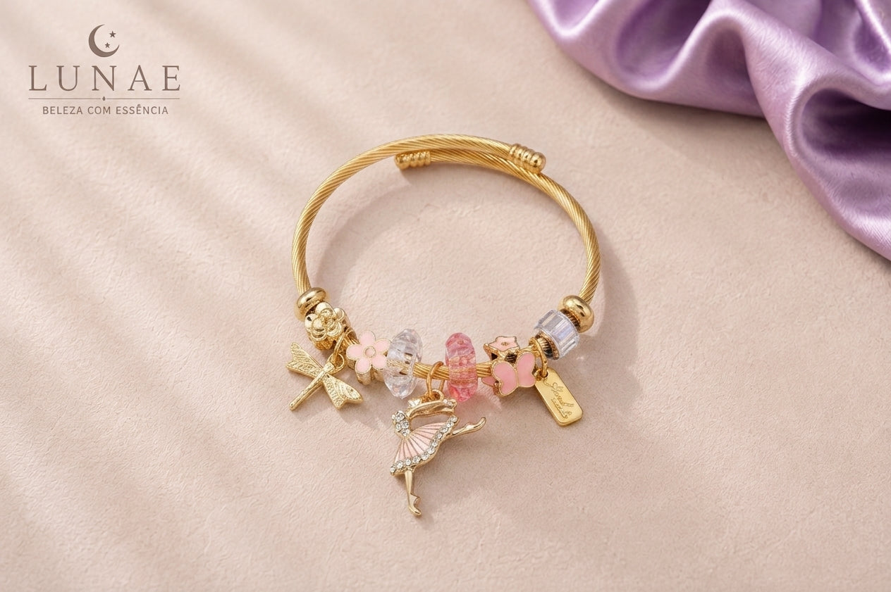 Pulseira Ajustável com Pendentes em Aço Inoxidável