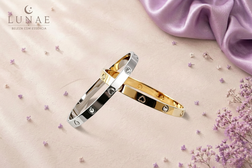 Pulseiras Lunae no fundo lavanda
